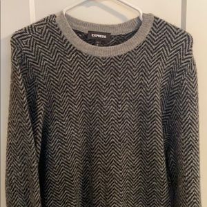 Men’s express gray and black sweater!